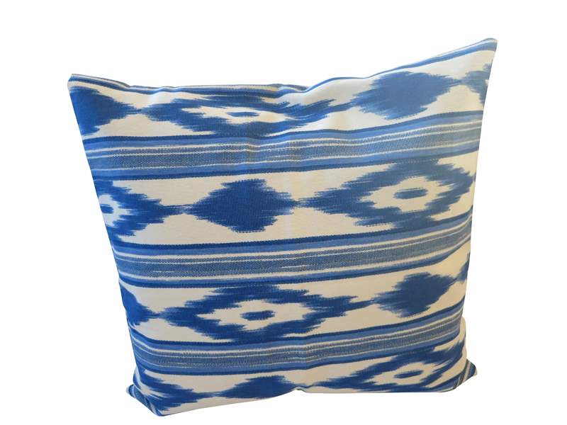 Kissenhülle IKAT Mallorquin AZUL / Blau, 45x45